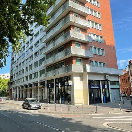 Les Toits De - T3 & Garage Toulouse